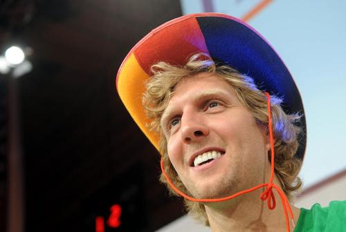 dirk hat