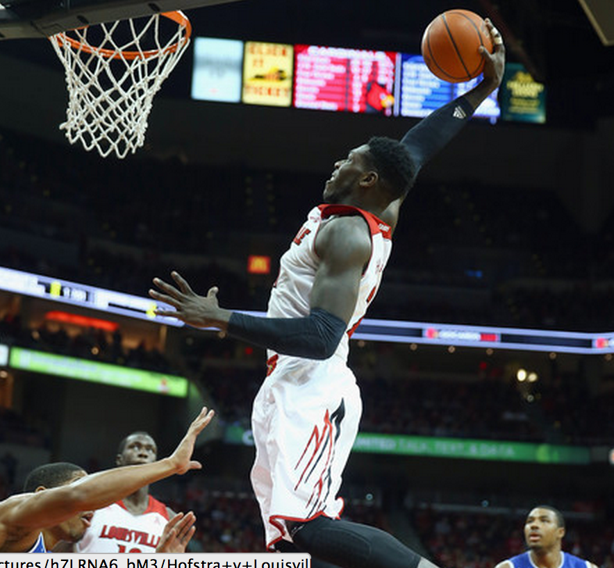 Montrezl Harrell dunkin' all over them fools.